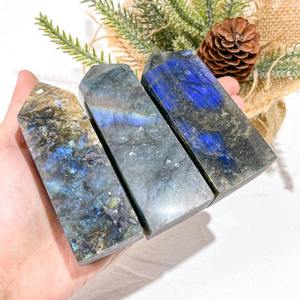 Torre de cristal de labradorita natural al por mayor tetraedro de labradorita grande para curación y decoración - Product Image 2