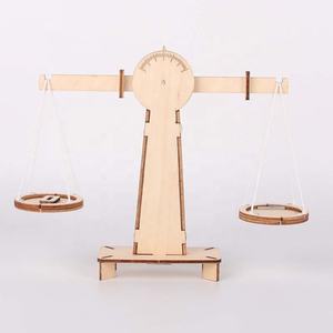 Balance à levier en bois à faire soi-même, balance de pesage, jouet éducatif d'équilibre pour l'enseignement des sciences et des mathématiques pour <span class=keywords><strong>les</strong></span> élèves et <span class=keywords><strong>les</strong></span> enfants - Product Image 5
