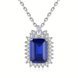 Parure de bijoux en argent 925 plaqué rhodium avec zircon taille émeraude, pour femme, idéale pour les fêtes et mariages, collier et boucles d'oreilles - Product Image 3