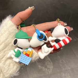 Porte-clés pendentif <span class=keywords><strong>Snoopy</strong></span> des Trois Générations 2026, figurine mignonne de chiot pour couple, cadeau pour sac, vente en gros - Product Image 3