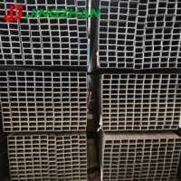 Tube carré en acier Q345B Q390B, tube en acier soudé de construction pour charpente de bâtiment, fournisseur d'usine en gros