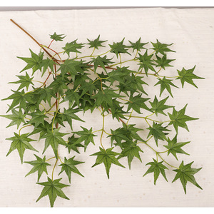 Rama de Hoja de Arce Artificial, Color Rojo Anaranjado, Plástico y Tela, Alta Simulación, Accesorio de Decoración para Bodas - Product Image 2