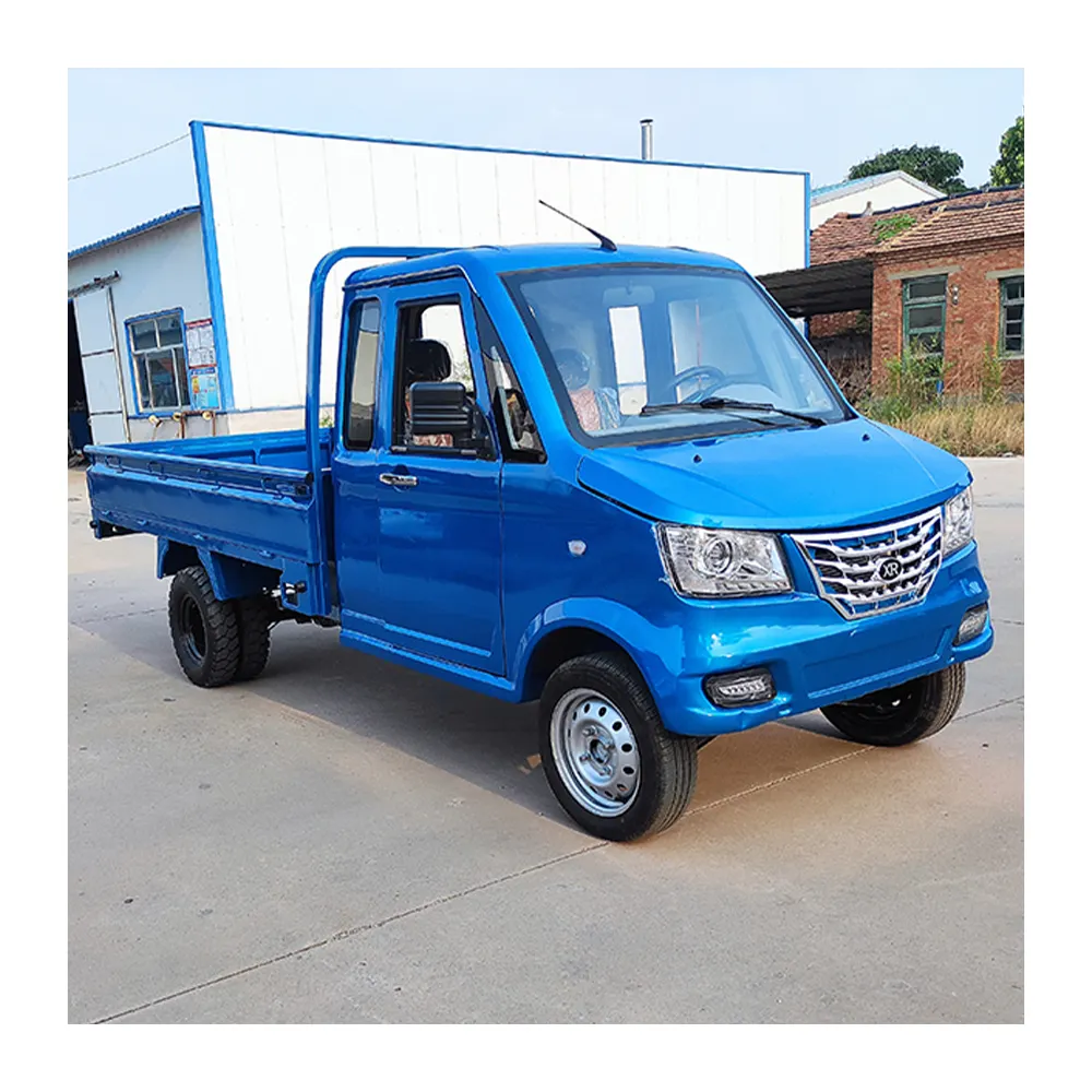 Mini camions chinois EV véhicules avec deux portes et deux sièges/simple rangée électrique Mini camion à benne basculante 4X4 pick-up à vendre