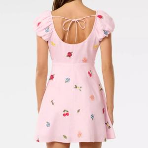เดรสผ้าฝ้ายลินินแฟชั่นขายดีจากโรงงานผู้ผลิต (OEM) รุ่นใหม่สไตล์ยุโรปและอเมริกา ลำลอง ปักลาย แฟชั่น มินิเดรสสีชมพู - Product Image 3