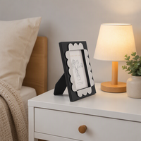 Bingkai Foto Dua Warna dengan Tepi Bergelombang, Kontras Hitam dan Perak, Bingkai Foto Meja untuk Pajangan Foto