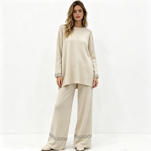 Ensemble élégant en tricot de laine mélangée, pull à manches longues + pantalon large avec strass, vêtements de détente décontractés de luxe pour femmes - Product Image 1