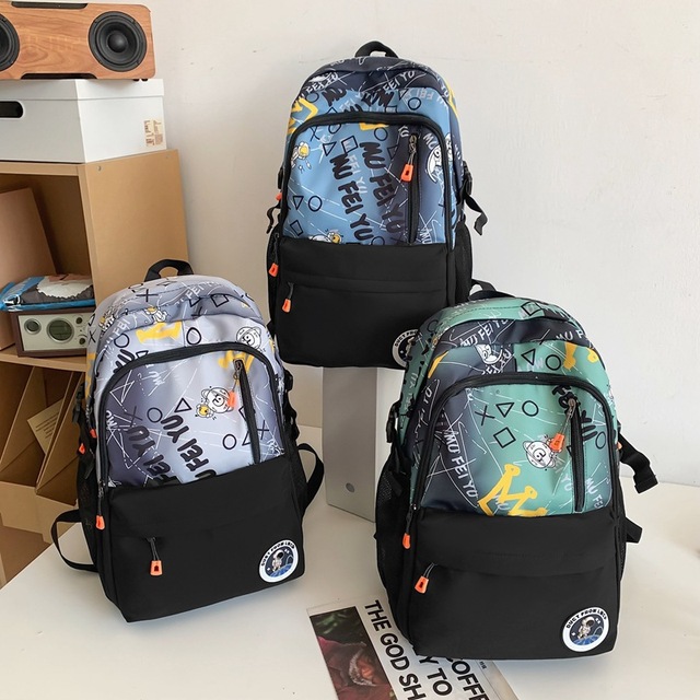 Men's High-Looking Waterproof Astronaut Backpack GPS Anti-Theft Schoolbag with USB Geometric Pattern Button Closure