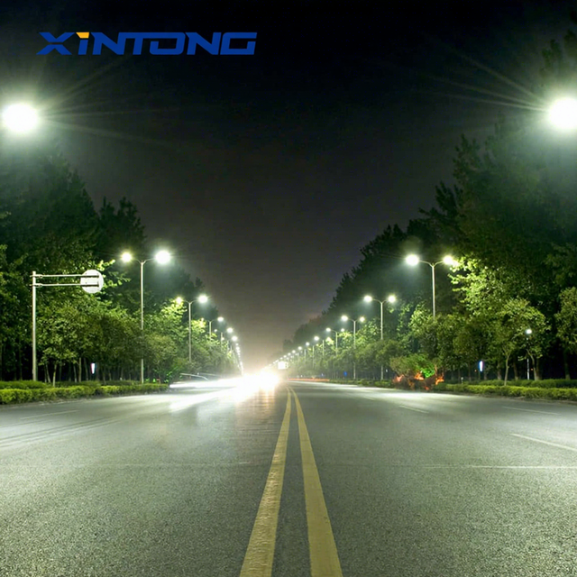 Super Bright Modern Commercial LED Street Light 50W-150W Aluminum Alloy 220V IP67 Sensor AC Smart Control 5000K Daylight