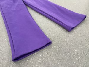 Bộ đồ thể thao nam áo hoodie có mũ trùm đầu khóa kéo toàn thân, thêu vintage đã qua xử lý làm cũ, quần ống loe - Product Image 5