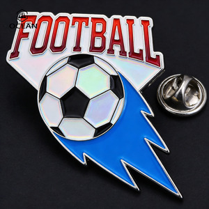 Fournisseur chinois d'épingles à revers en métal, design haut de gamme, épingles à revers sur le thème du football - Product Image 2
