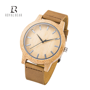 Nouvelle montre en bois gravée naturelle personnalisée OEM, montres en bois pour hommes, étanches - Product Image 5