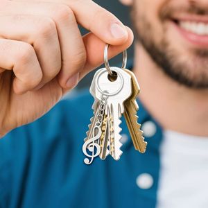 Llavero Metálico Creativo Personalizado con Nota Musical, Colgante Decorativo para Eventos - Product Image 5