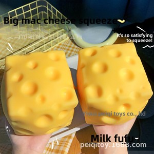 Jouet sensoriel en forme de fromage à rebond lent, modulable, géant, bloc de fromage géant à presser - Product Image 2