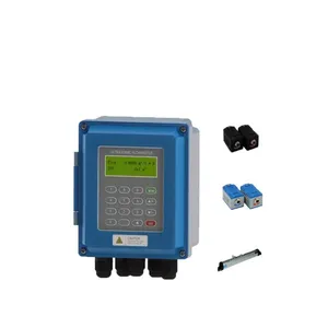 Duvara monte IP67 Analog 4 ~ 20mA debimetre DN50-700 dijital RS485 ultrasonik su sıvı akış ölçer sensörü boru hattı