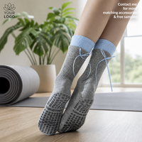 Chaussettes de yoga antidérapantes JOYFIT avec semelle en silicone alvéolée pour femmes, idéales pour le Pilates, la barre et le studio, vente en gros, logo personnalisé
