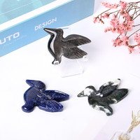 Figurine d'oiseau en cristal de guérison en gros, sculpture de colibri en pierre précieuse naturelle sculptée pour cadeaux
