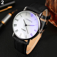 Montre à quartz pour homme Genève avec boîtier en alliage, bracelet en cuir, cadran bleu lumineux, chiffres romains et aiguilles - Style professionnel GW008