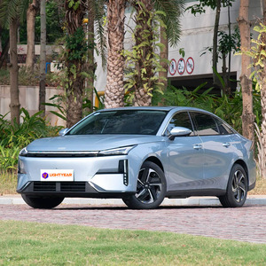 Geely Galaxy L6 di Alta Qualità, Berlina PHEV Tecnologica con Chip 8155, <span class=keywords><strong>Auto</strong></span> Compatta con Standard di Emissione Euro 6, Prezzo Competitivo - Product Image 1