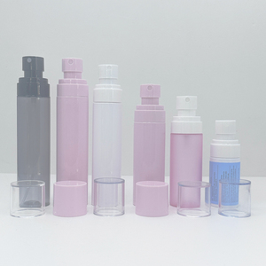 Bouteille en plastique PET cylindrique fine 70ml 90ml 150ml 160ml blanche avec pulvérisateur fin pour cosmétiques en stock - Product Image 1
