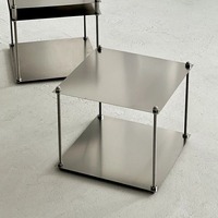 Étagère de rangement modulaire en acier inoxydable brossé, organisateur et présentoir empilable multi-niveaux, style minimaliste haut de gamme