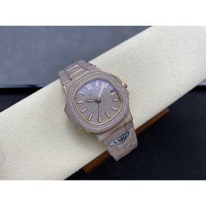 Montre de luxe en moissanite de qualité supérieure, logo personnalisé, boîtier rectangulaire de haute qualité, affichage du cadran à aiguilles, personnalisable, fabriquée en Chine - Product Image 5