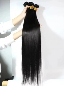 Fasci dritti brasiliani umani 100% Extension per capelli Remy lunghe 40 pollici a doppia trama che intrecciano materie prime di colore naturale delle donne