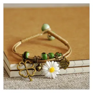 TC001 Explosion Sunflower Resin Sunflower Daisy Bracelet Ceramic Handmade beaded Woven Wax Sunflower Bracelet