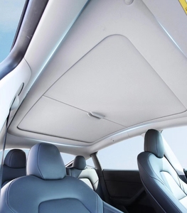 Pare-soleil rétractable manuel pour toit panoramique Tesla Model 3/Y, protection UV et thermique, fixation par clip, style OEM, sans perçage, direct usine - Product Image 6