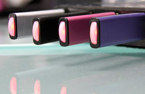 Gitra Bulk 4GB 8GB 16GB 32GB 64GB 128GB USB 2.0 Flash Memory <span class=keywords><strong>Pen</strong></span> Drives Metal Logo USB with Customizable Logo - Product Image 6