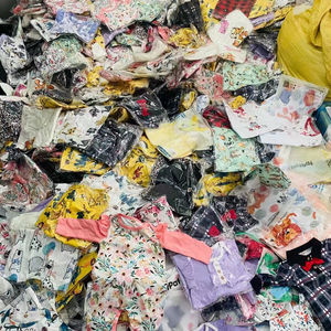 Lotes de Ropa para Niños y Bebés: Pantalones, Monos, Vestidos, Peleles y Conjuntos de Marca (Frogsuit) - Excedentes y Restantes de Stock - Product Image 1