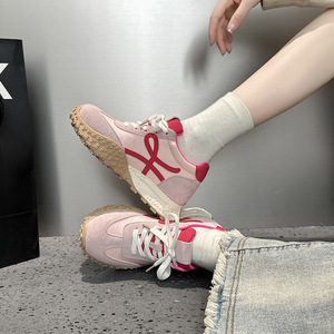 Nouvelles baskets respirantes pour femmes style coréen printemps 2026, chaussures décontractées à semelle épaisse et rehaussante, style Dad Shoes tendance - Product Image 4