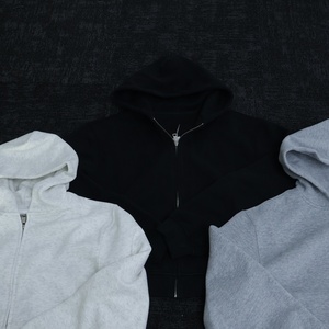 Sweat à capuche personnalisé de luxe avec broderie et impression, style streetwear, en molleton, vierge, vintage, oversize, effet usé, zippé - Product Image 4