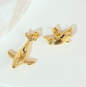 Pendentif en forme de baleine mignon QIUHAN, plaqué or, acier inoxydable, laiton, zircon, bijoux DIY, collier pour femmes - Product Image 2