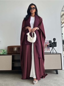 Abaya Estiva Casual Tradizionale Musulmana <span class=keywords><strong>con</strong></span> <span class=keywords><strong>Maniche</strong></span> <span class=keywords><strong>a</strong></span> <span class=keywords><strong>Pipistrello</strong></span>, <span class=keywords><strong>Abito</strong></span> Modesto Dubai, Fornitore di Abiti Casual Musulmani per Donne - Product Image 4