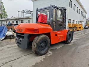 รถยกมือสองยี่ห้อ Tcm/Komatsu รุ่น HELI CPCD70 เครื่องยนต์ ISUZU ขนาด 2.5/3/3.5/5/7/10 ตัน เครื่องยนต์ดีเซล มีสินค้าพร้อมขาย - Product Image 6