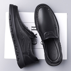 Mocasines de cuero para hombre con punta redonda, suela de goma, entresuela de EVA, cómodos para todas las estaciones, zapatos casuales de negocios. - Product Image 3