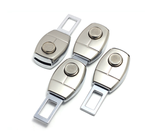 DFC01 Nouvelle Créativité Accessoires Auto Universels Embout de Ceinture de Sécurité Décoration Intérieure Rallonge de Ceinture de Sécurité Type Universel Verrouillage 5.0 - Product Image 4