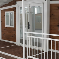 Maison conteneur extensible, isolée thermiquement, préfabriquée, avec porche extérieur en bois, pour la vie en plein air