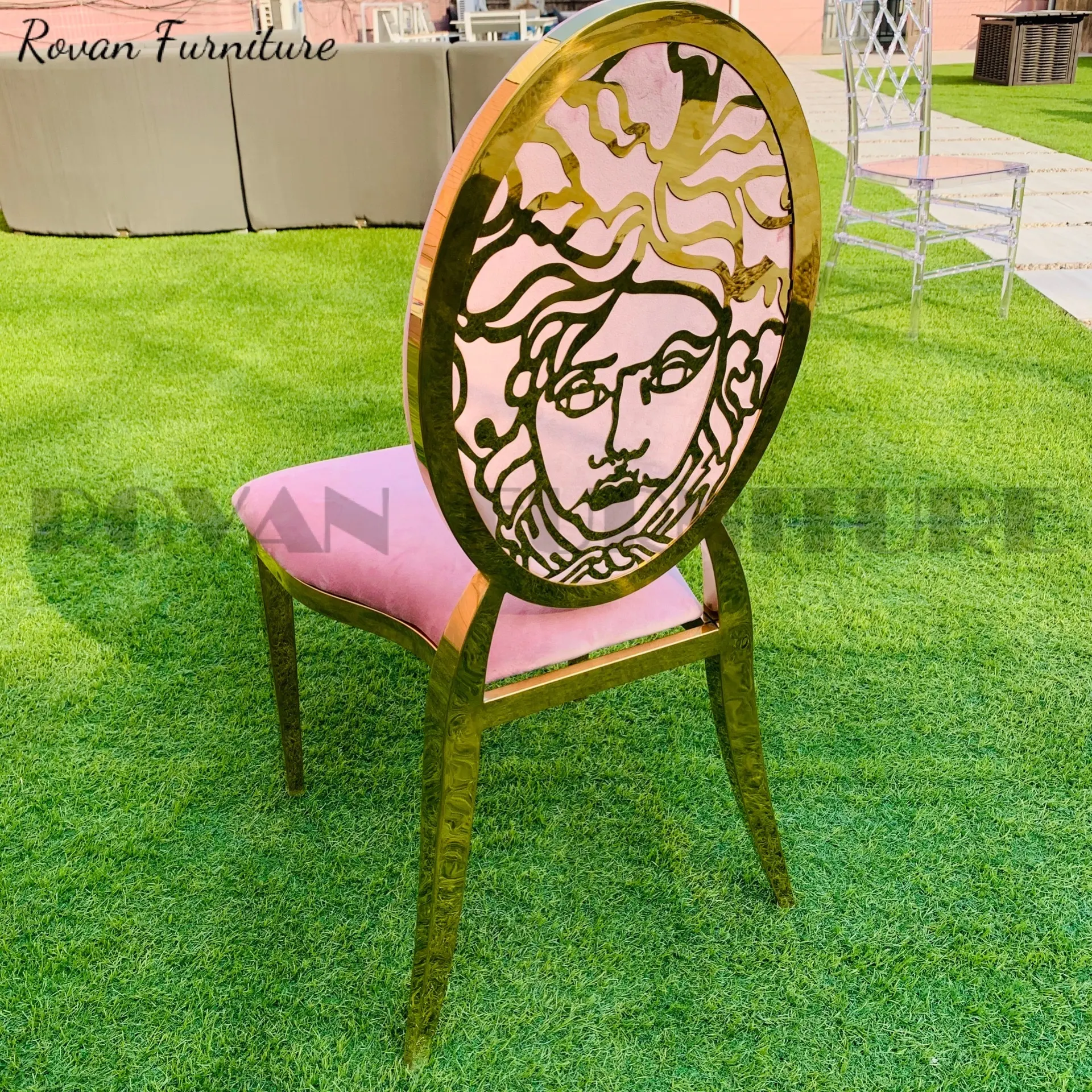 New Arrival Stainless Steel curved back Gold royal antique luxury pink color Wedding modern velvet dining chair for wedding