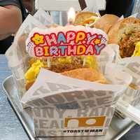 Boîtes à hamburgers écologiques personnalisées avec logo imprimé, contenants à sandwichs, emballages alimentaires à emporter pour restaurants de sushis et services de traiteur