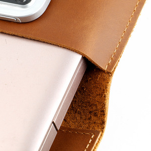 AIGUONIU Custodia a Libro Vintage in Vera Pelle <span class=keywords><strong>per</strong></span> <span class=keywords><strong>MacBook</strong></span> <span class=keywords><strong>Pro</strong></span> 14 Pollici, Compatibile anche con Huawei, <span class=keywords><strong>per</strong></span> Laptop Ultra Sottile 570g - Product Image 6