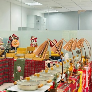 Lámpara Calentadora de Alimentos Aislada, Equipo de Cocina Comercial para Restaurantes, Servicios de Catering, Pizzerías, Bares de Aperitivos y Barbacoas, en Negro, Dorado y Oro Rosa - Product Image 3