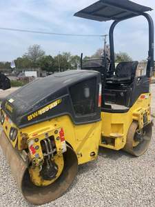 Rodillo compactador Bomag BW120AD-5 usado de 3, 4 y 5 toneladas, mini rodillo de carretera de alto rendimiento, compactador pequeño Bomag - Product Image 2