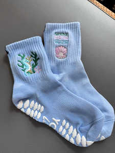 Logotipo Personalizado Anti Slip Ginásio Meias Novo Estilo Algodão Grippy Respirável Pilates Fita Bordado Yoga Antiderrapante Grip das mulheres - Product Image 2