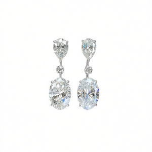 Orecchini Pendenti E2745 in Oro Bianco con Diamante Taglio Ovale, Montatura a Griffe, Gioielli di Lusso da Donna per Matrimonio - Product Image 1