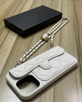 Étui de luxe pour iPhone 17 Pro 16 Pro 14 Pro Max avec chaîne bandoulière, fente pour cartes, antichoc, style créateur tendance