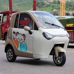 Pour un excellent rapport qualité-prix : Van électrique 2500W avec sièges en cuir individuels à propulsion arrière, intérieur sombre et caméra arrière pour adultes - Product Image 1