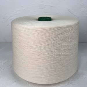 Hilo de algodón 100%, disponible en 1Kg, conos adecuados para SPINNER y tejedores textiles - Product Image 2