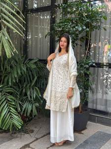 Traje Tradicional de Eid para Fiesta, de Secado Rápido, para Todas las Temporadas, Corte Regular para Mujer, Salwar Kameez de Seda Chinnon Pura, Top, Pantalón Plazzo y Dupatta - Product Image 3