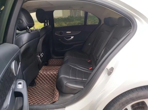 Auto Usado de Alta Calidad, <span class=keywords><strong>Clase</strong></span> <span class=keywords><strong>C</strong></span> 2015-2022, Versión Facelift, Volante a la Izquierda, Interior Oscuro, Deportivo, Venta al Por Mayor - Product Image 5
